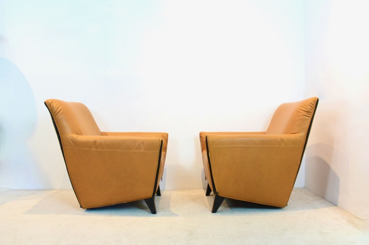 Artifort F330 Cordoba Lounge Chairs In Soft Ochre Leather By Gerard Van Den Berg photo buy