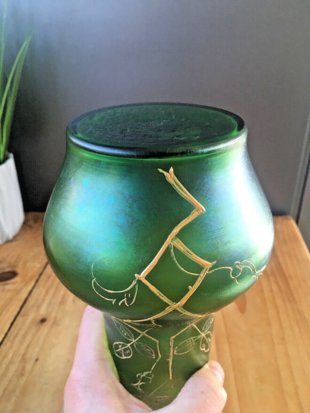 photo furniture Aesthetic Movement Bohemian Czech Green Iridescent Vase Loetz Kralik Harrach