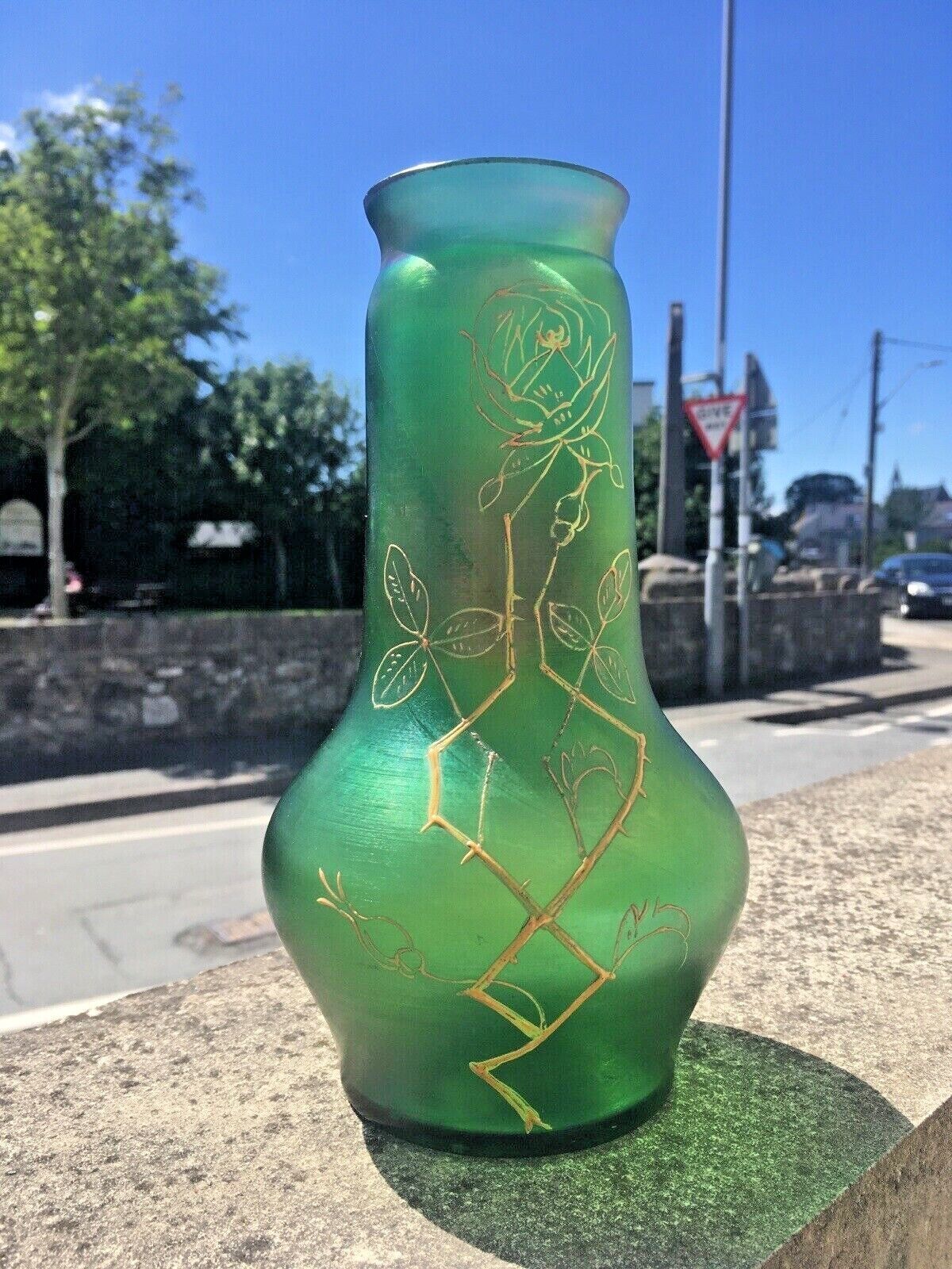 260.0 Aesthetic Movement Bohemian Czech Green Iridescent Vase Loetz Kralik Harrach photo