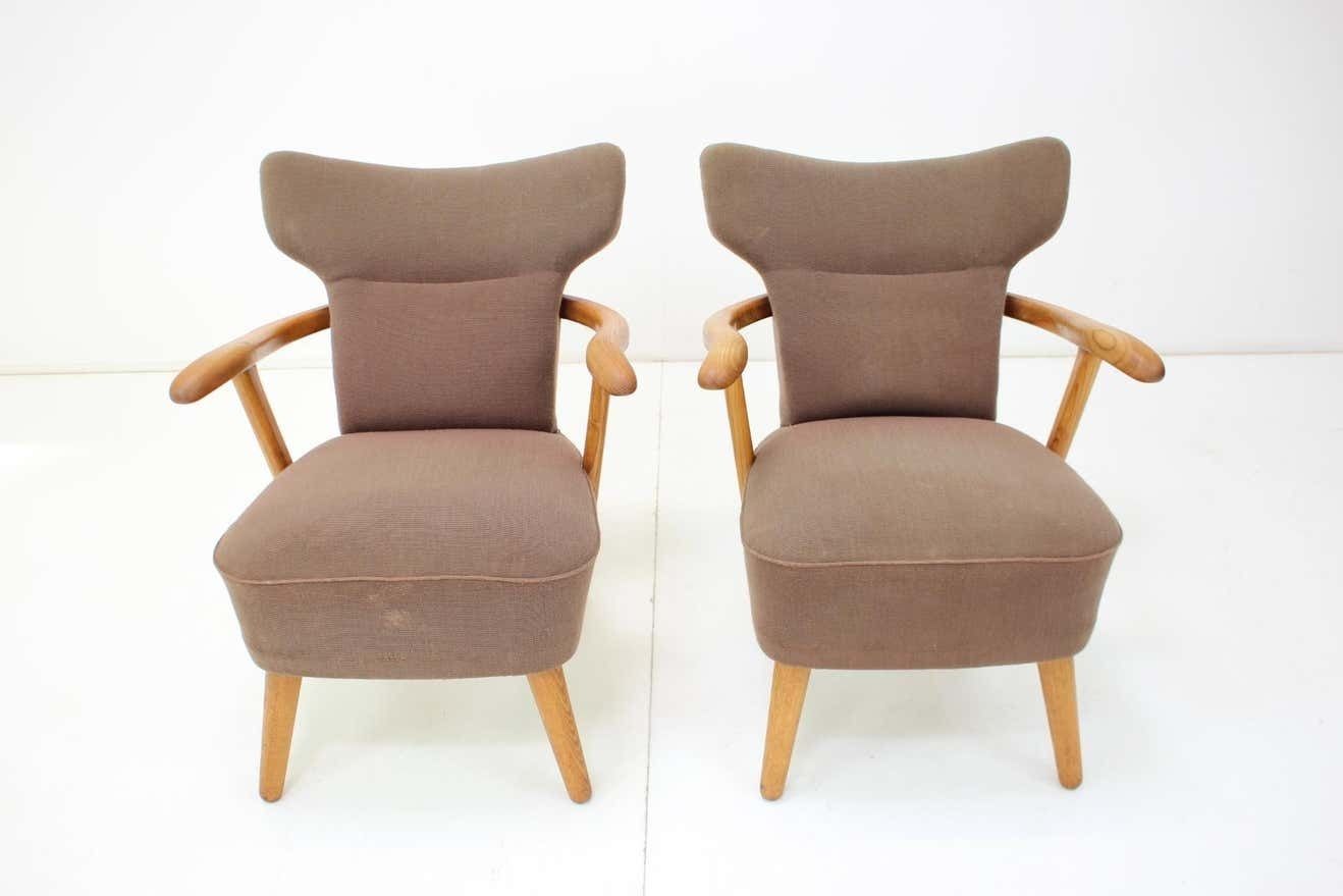 1940s Rare Pair Of Oak Armchairs By Krasna Jizba, Czechoslovakia photo furniture