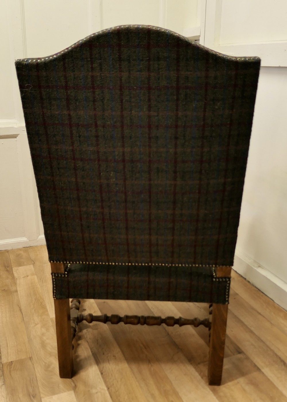 Arts And Crafts Golden Oak Library Chair, Throne Chair photo 1500.0