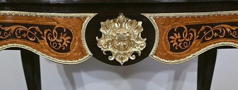 10609.0 Rare Table In Precious Wood, Napoleon III Period – Mid 19th Century photo