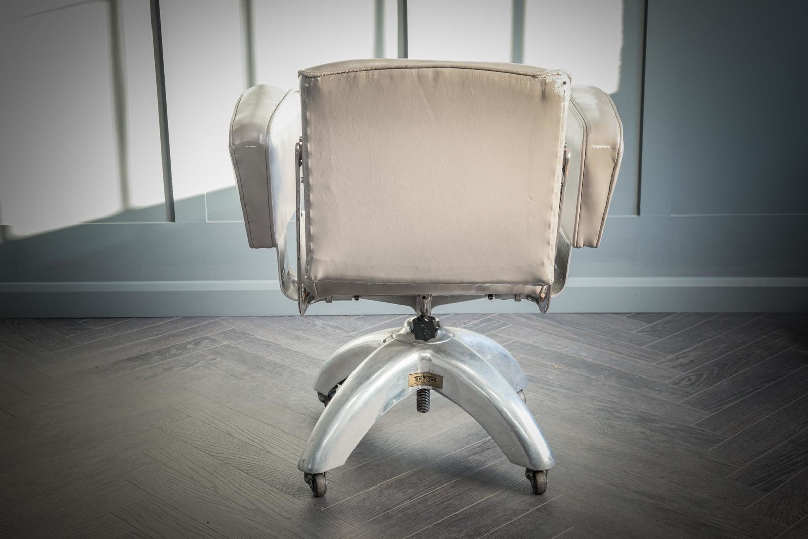 Furniture Tansad De Luxe V.26 Grey Leather Office Chair photo