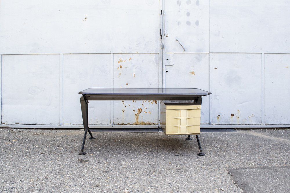 Arco Series Bureau Met Lade Van Bbpr Voor Olivetti Synthesis, Ca. Jaren 1960