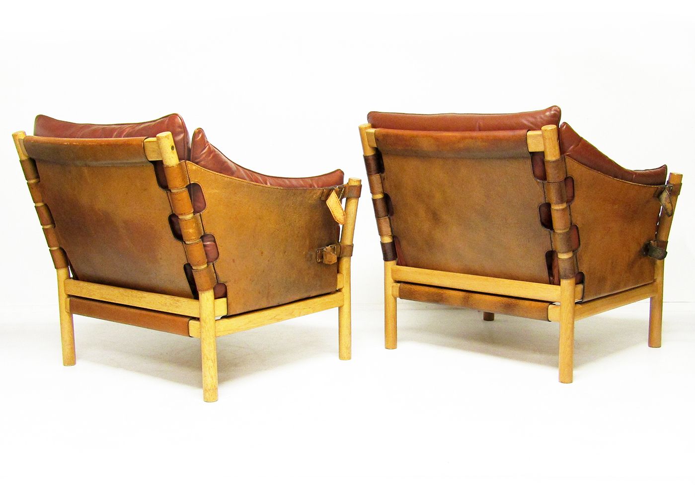 Two Swedish 1960s "Ilona" Lounge Chairs By Arne Norell photo Furniture