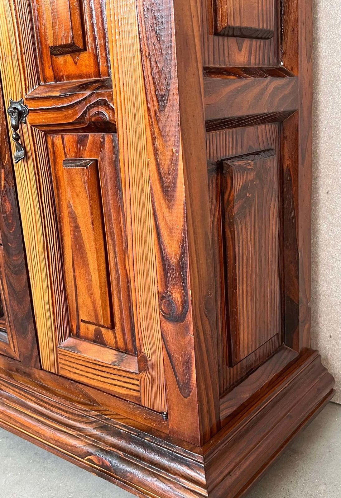 5213.0 20th Century Cupboard Or Cabinet Pine Spain, Restored photo