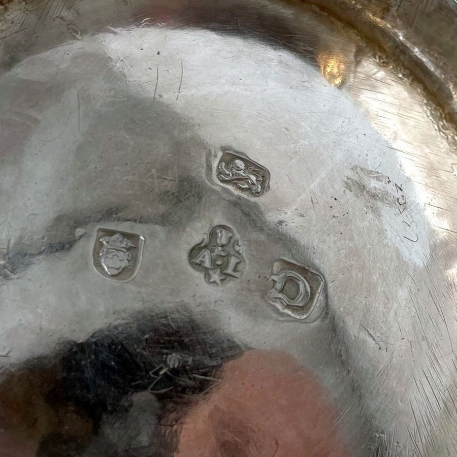 photo furniture Mid 18th Century Antique George II Silver Coffee Jug London 1759 Augustin Le Sage