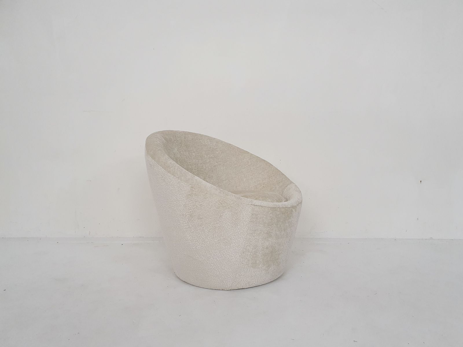 Artifort Mushroom Style Club Chair, The Netherlands 1950's photo 838.656