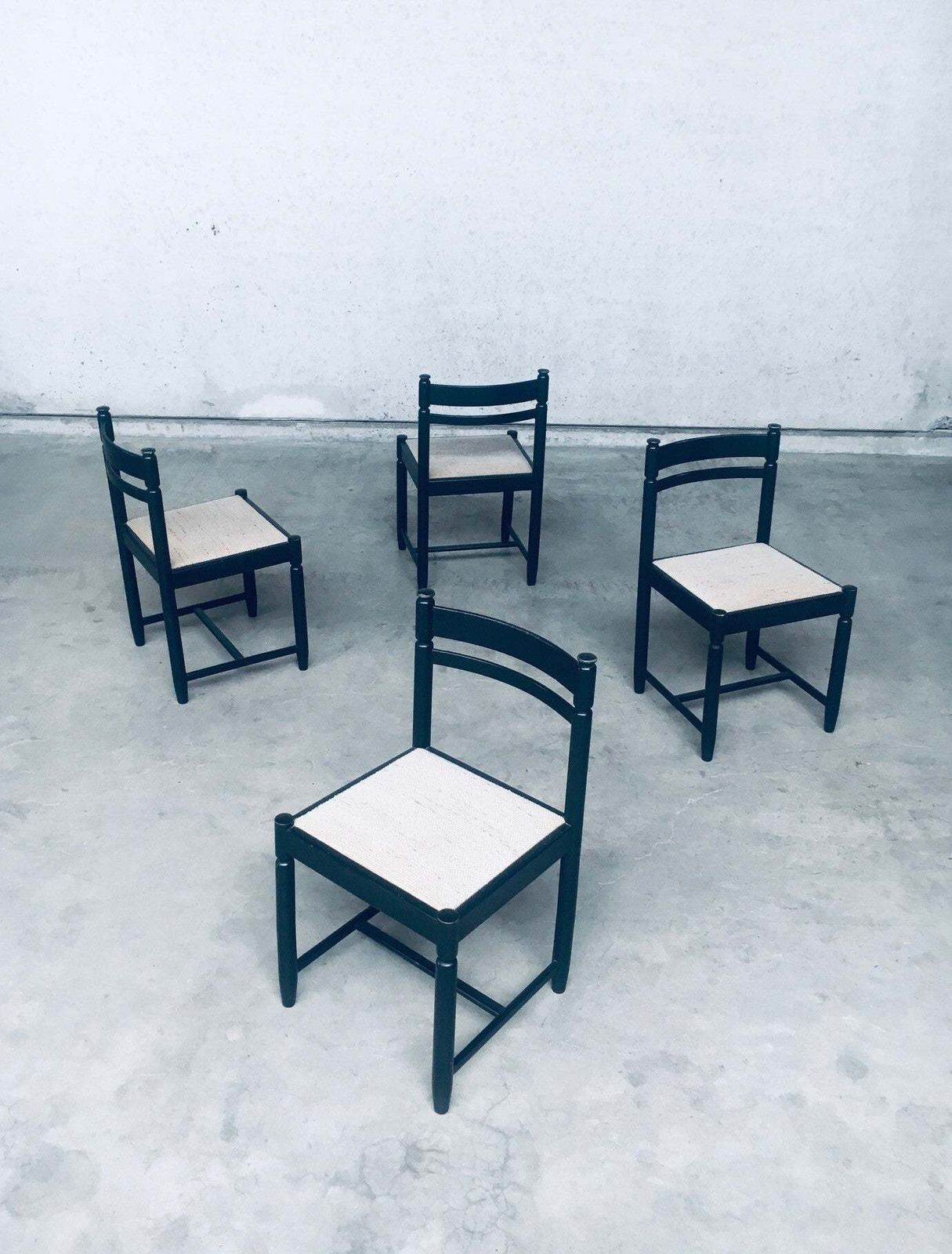 Set Eetstoelen – Italiaans Design, Ca. Jaren 1960, Mid Century Modern photo furniture