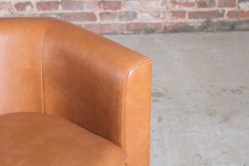 Midcentury Hexagon Armchair By Peter Murdoch For Hille Of London Ltd 1967 photo vinterior