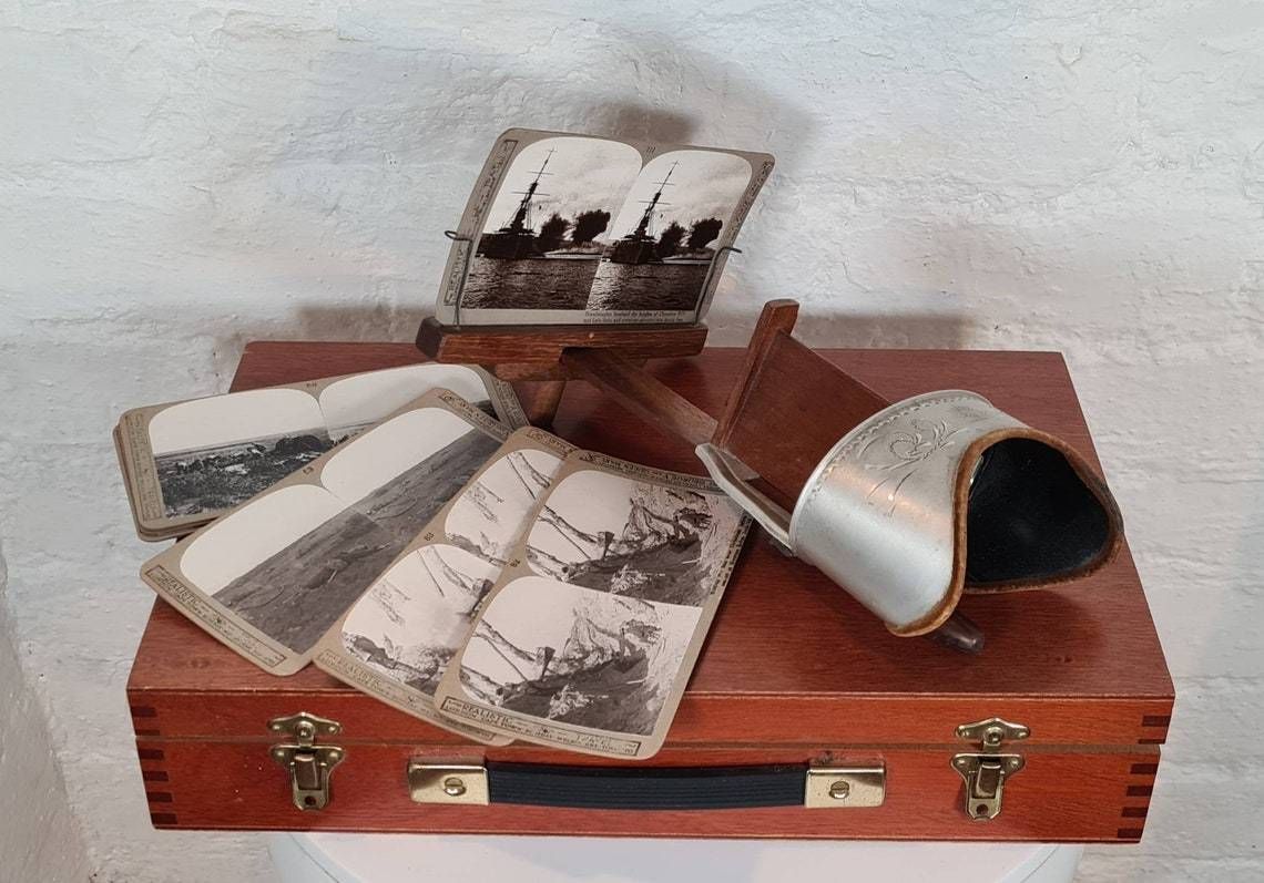 Antique Stereoscope / Handheld Stereoviewer With Over 160 Military / Conflict Themed Stereocards photo buy