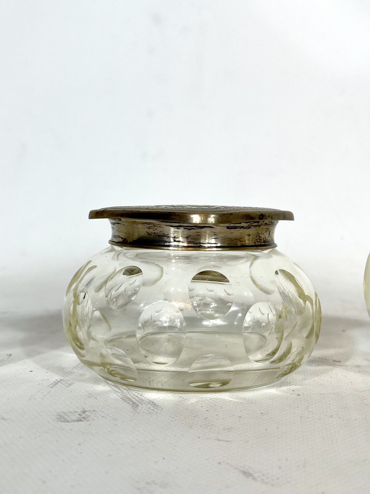 708.5 Mid Century Italian Toilet Set In Silver Plated And Blown Murano Glass From 40s photo