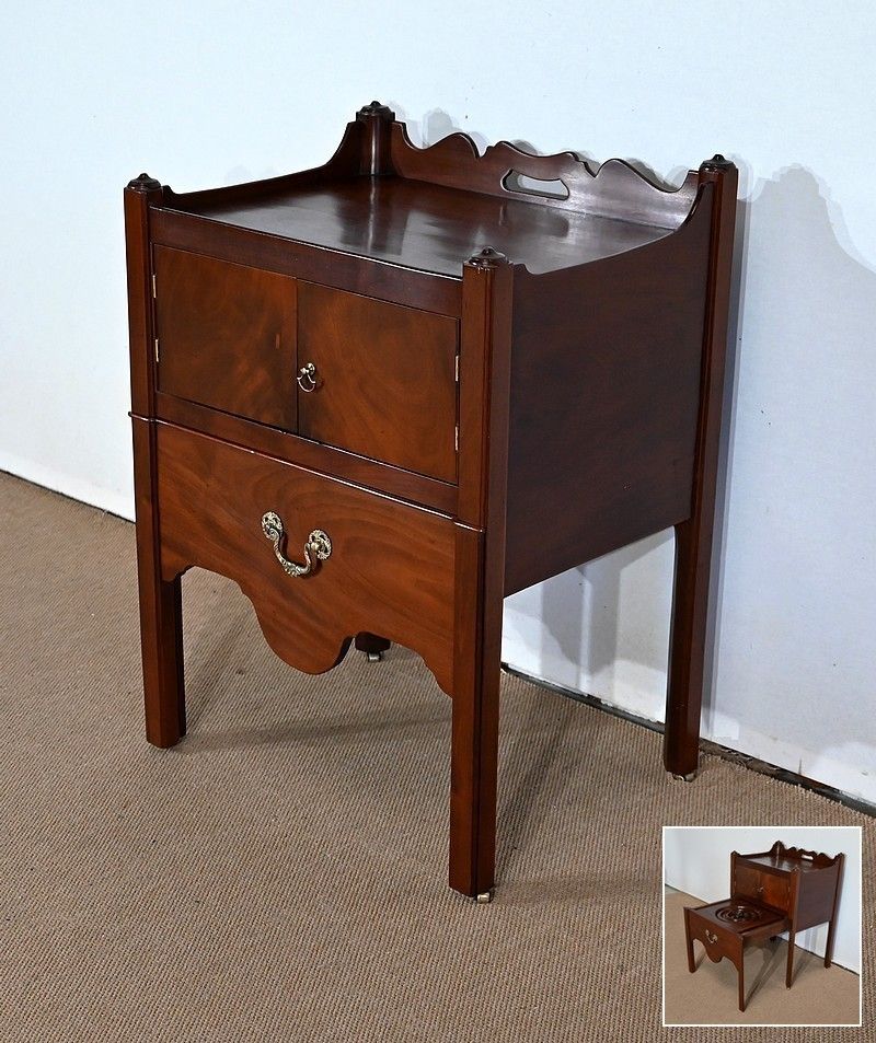Travel Toilet Montauban In Solid Mahogany – Late 18th Century