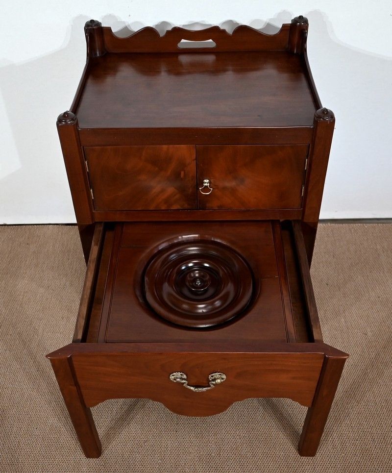 photo for sale Travel Toilet Montauban In Solid Mahogany – Late 18th Century