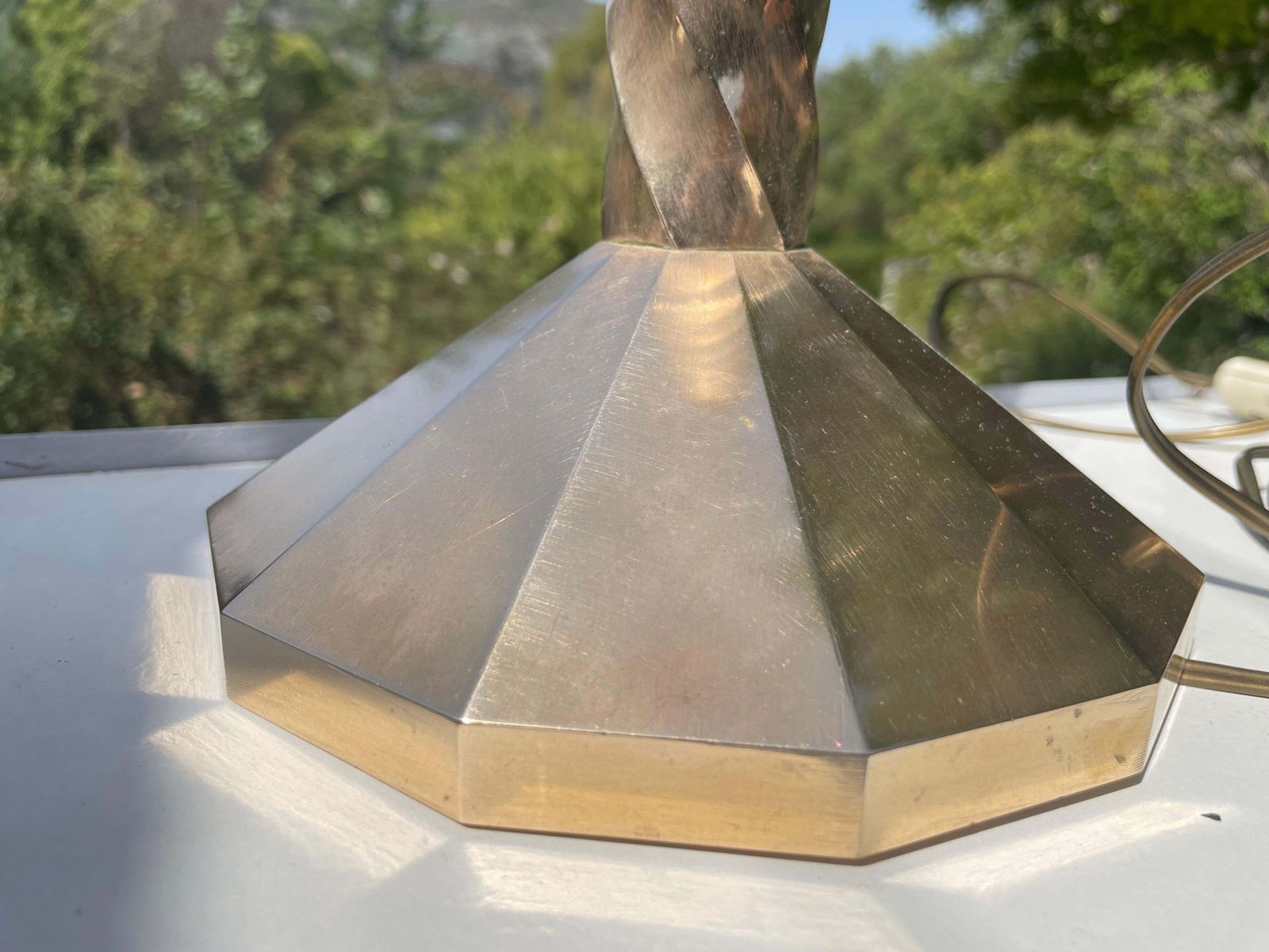 Art Deco Table Lamp, In Gold Coloured Brass, Circa 1940, France photo vinterior
