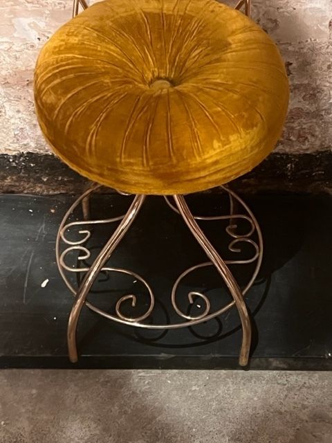 50's Boudoir Bedroom Dressing Chair photo furniture