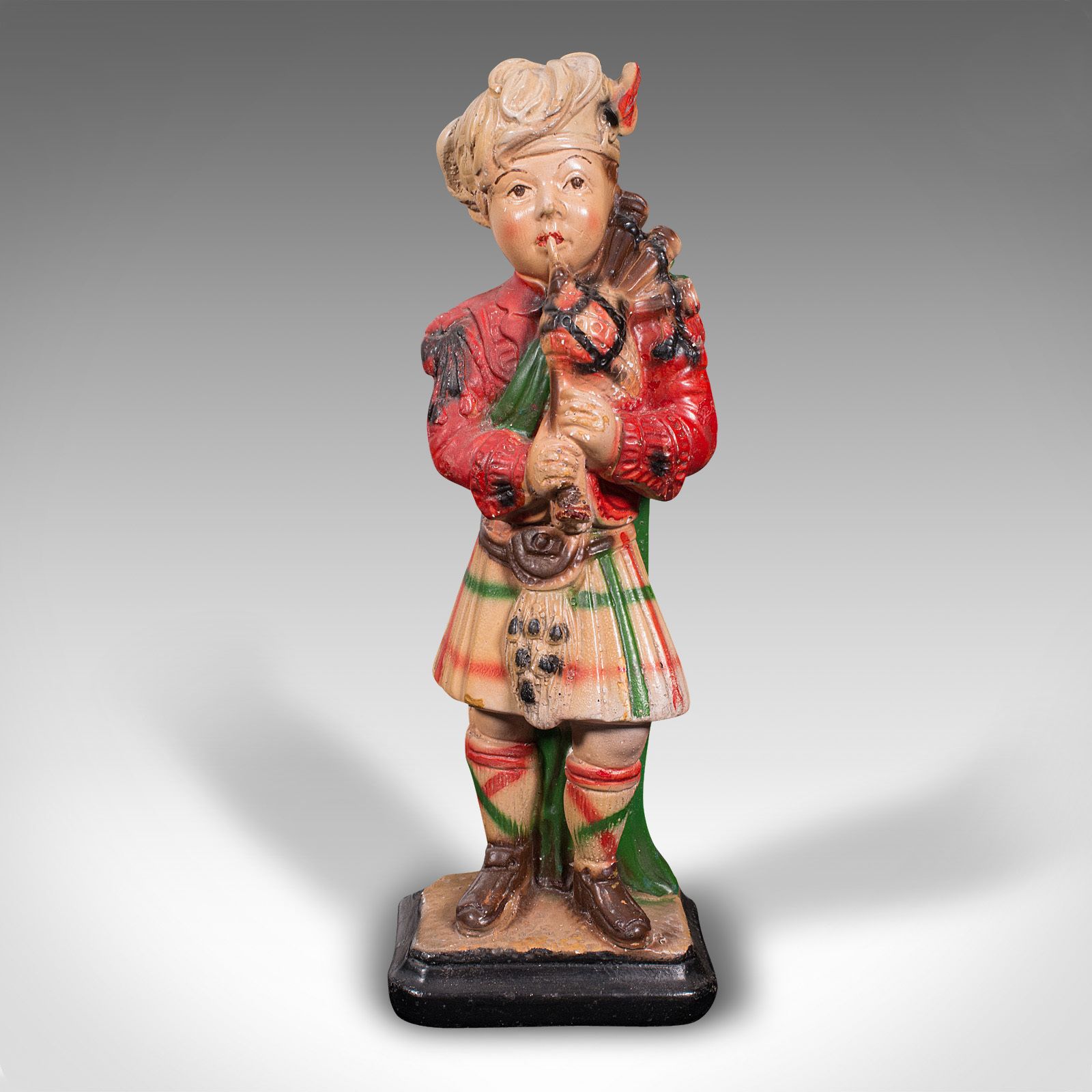 photo furniture Antique Decorative Piper Figure, Scottish, Statue, After Scots Guards