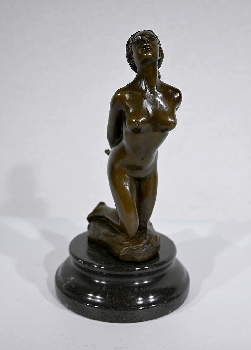 Bronze “Female Nude” By A. Cesaro – 20th photo furniture