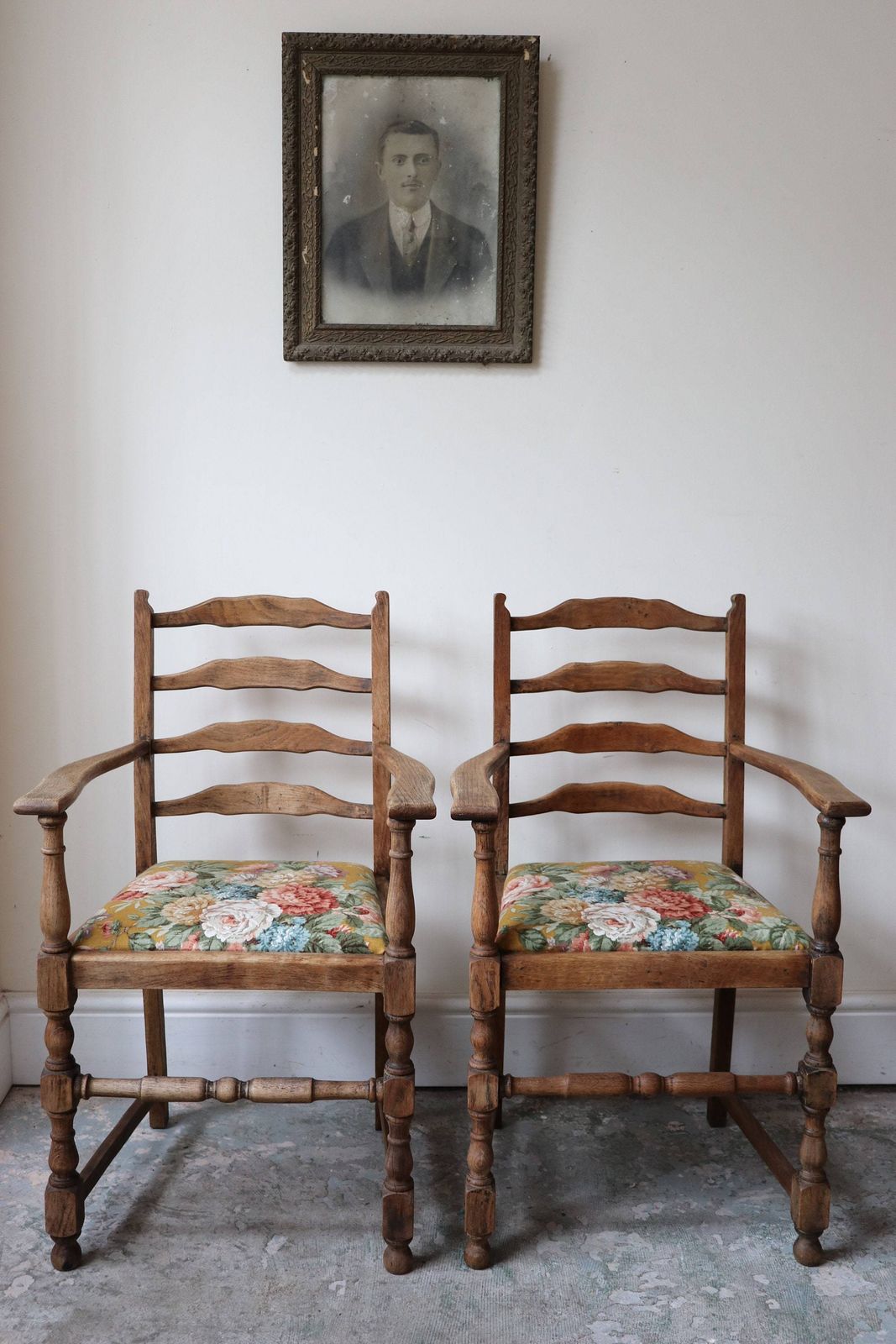 photo furniture Beautiful Pair Of Oak Farmhouse Arm Chairs With Vintage Sanderson Floral Seats