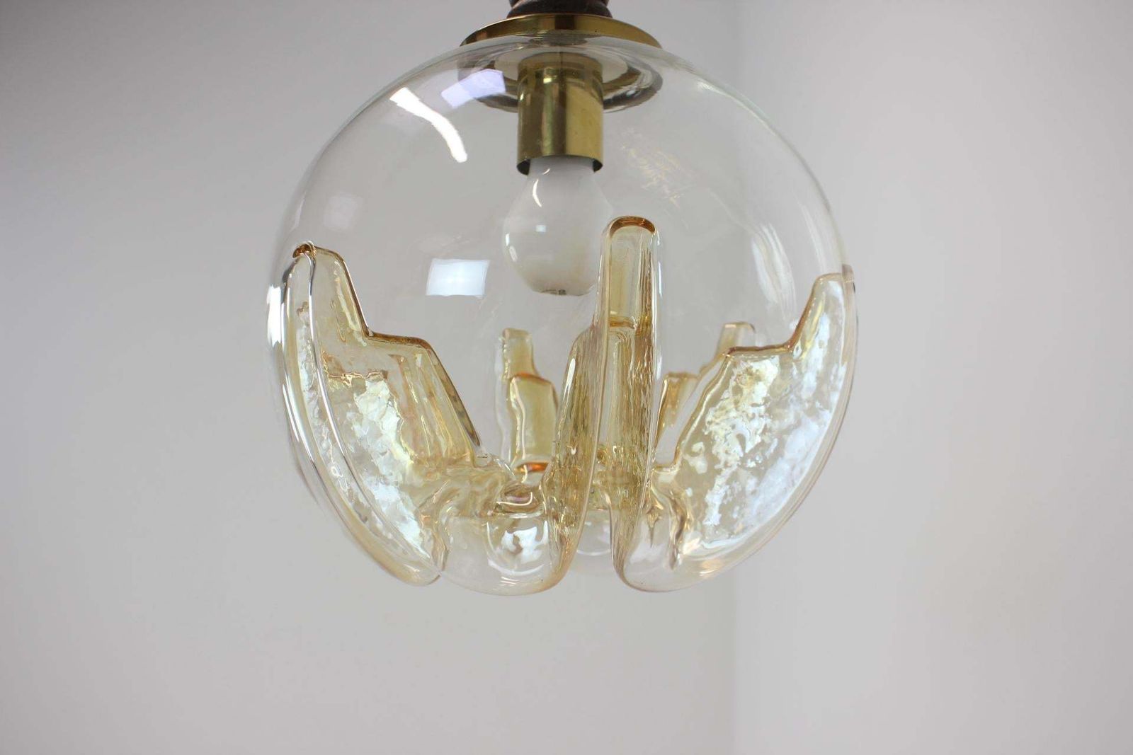 Mid Century Mazzega Murano Glass Pendant, Italy, 1970s. photo vinterior
