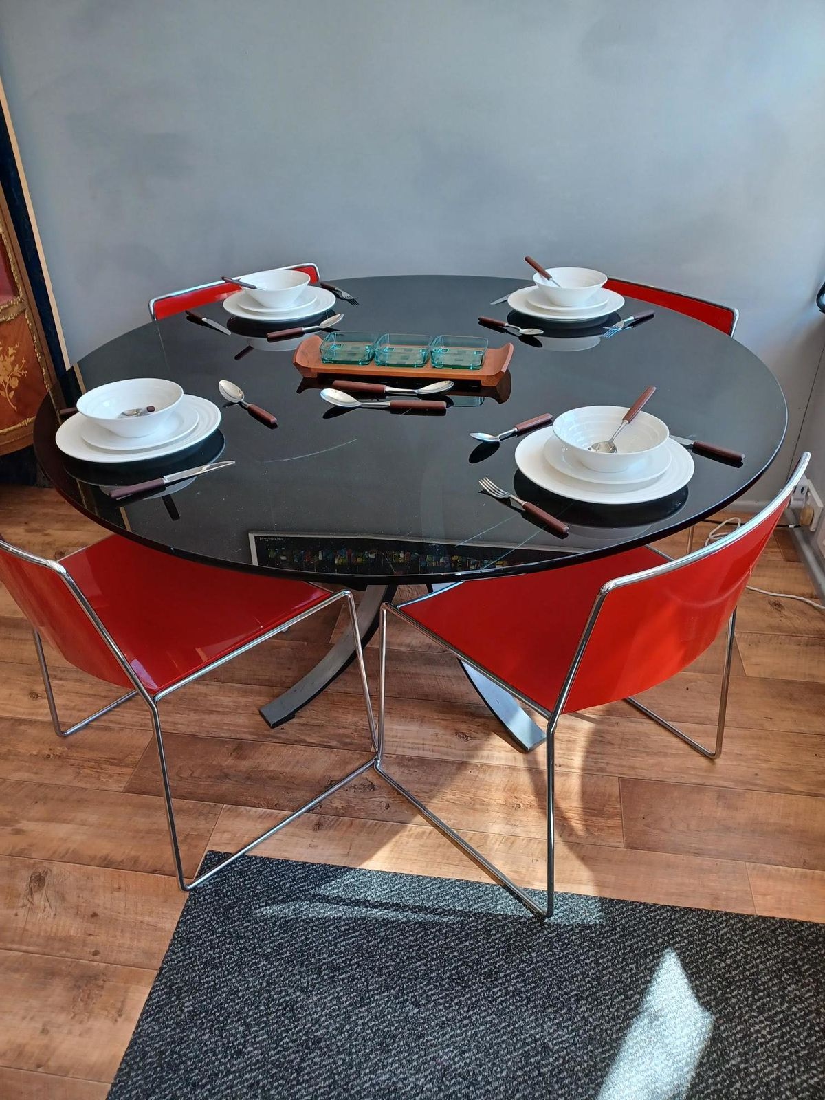 Red Spindle Chairs By Piero Lissoni For Poro photo vinterior