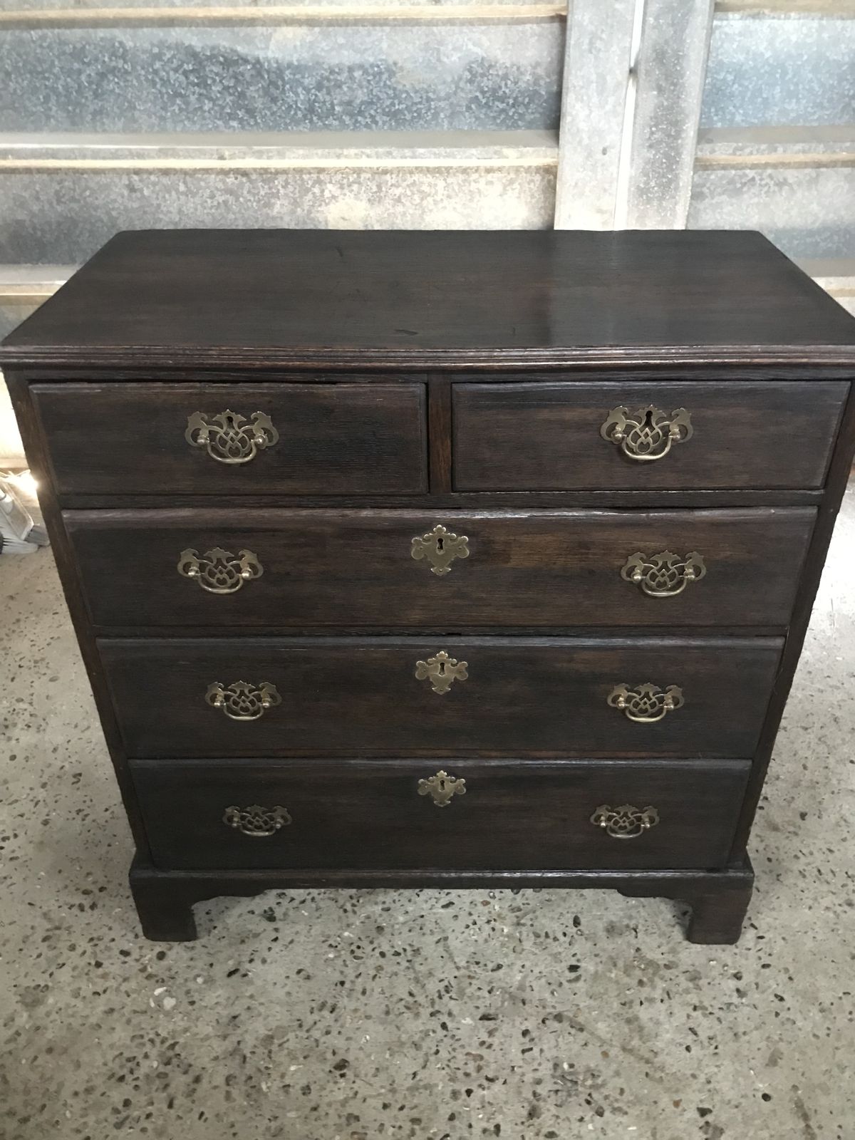 photo vinterior 18th Century Oak Chest Of Drawers With Key
