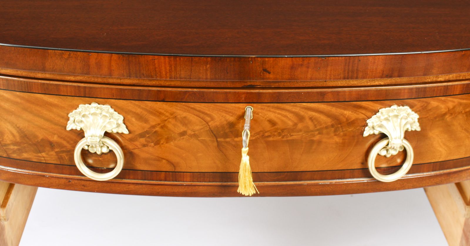 Antique English Regency Flame Mahogany Sideboard C1820 19th Century photo vinterior