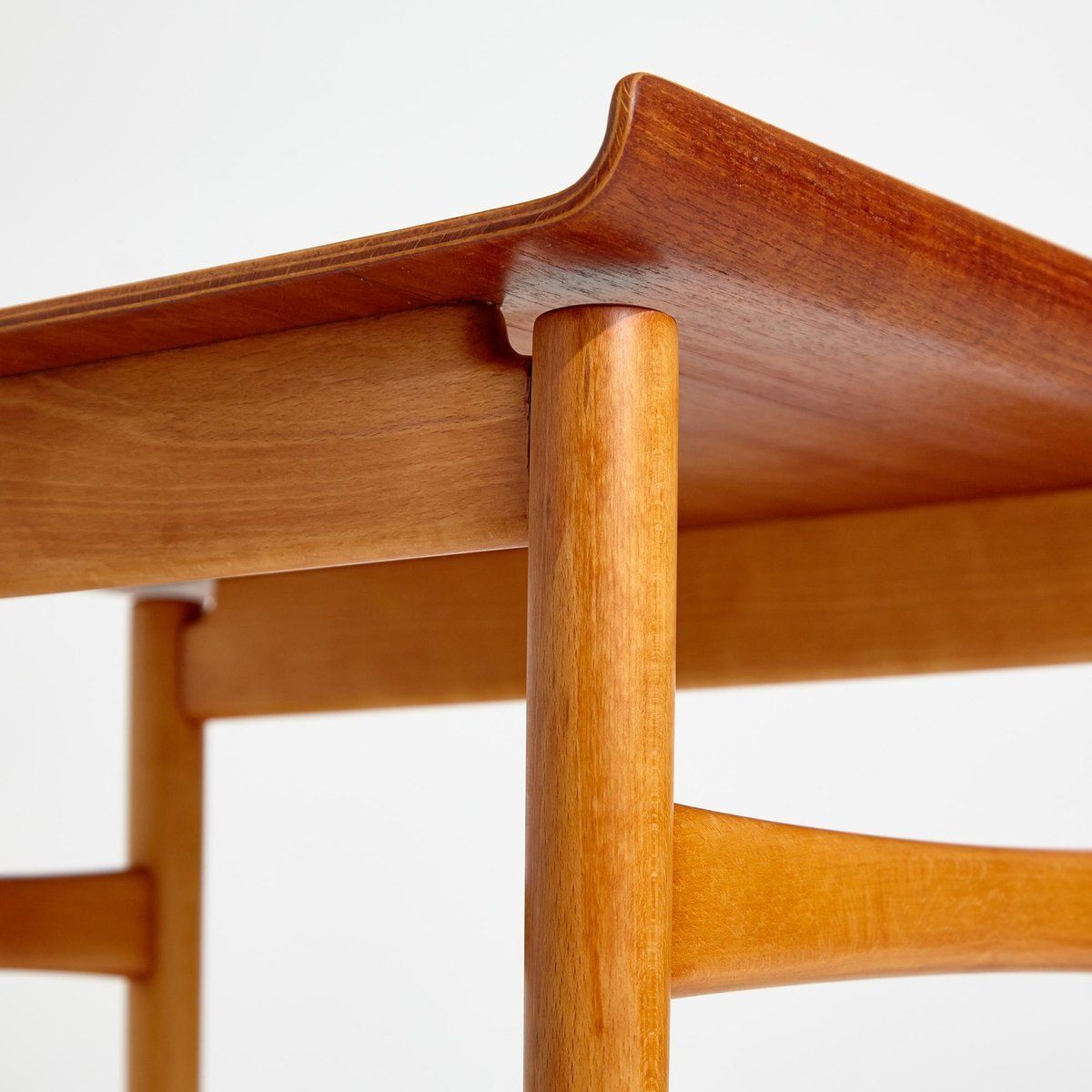 Model Fh1937 Coffee Table By Hans J. Wegner For Fritz Hansen photo 3273.0