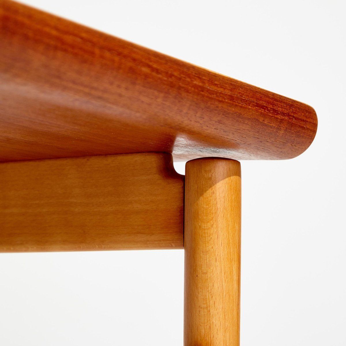 Model Fh1937 Coffee Table By Hans J. Wegner For Fritz Hansen photo vinterior