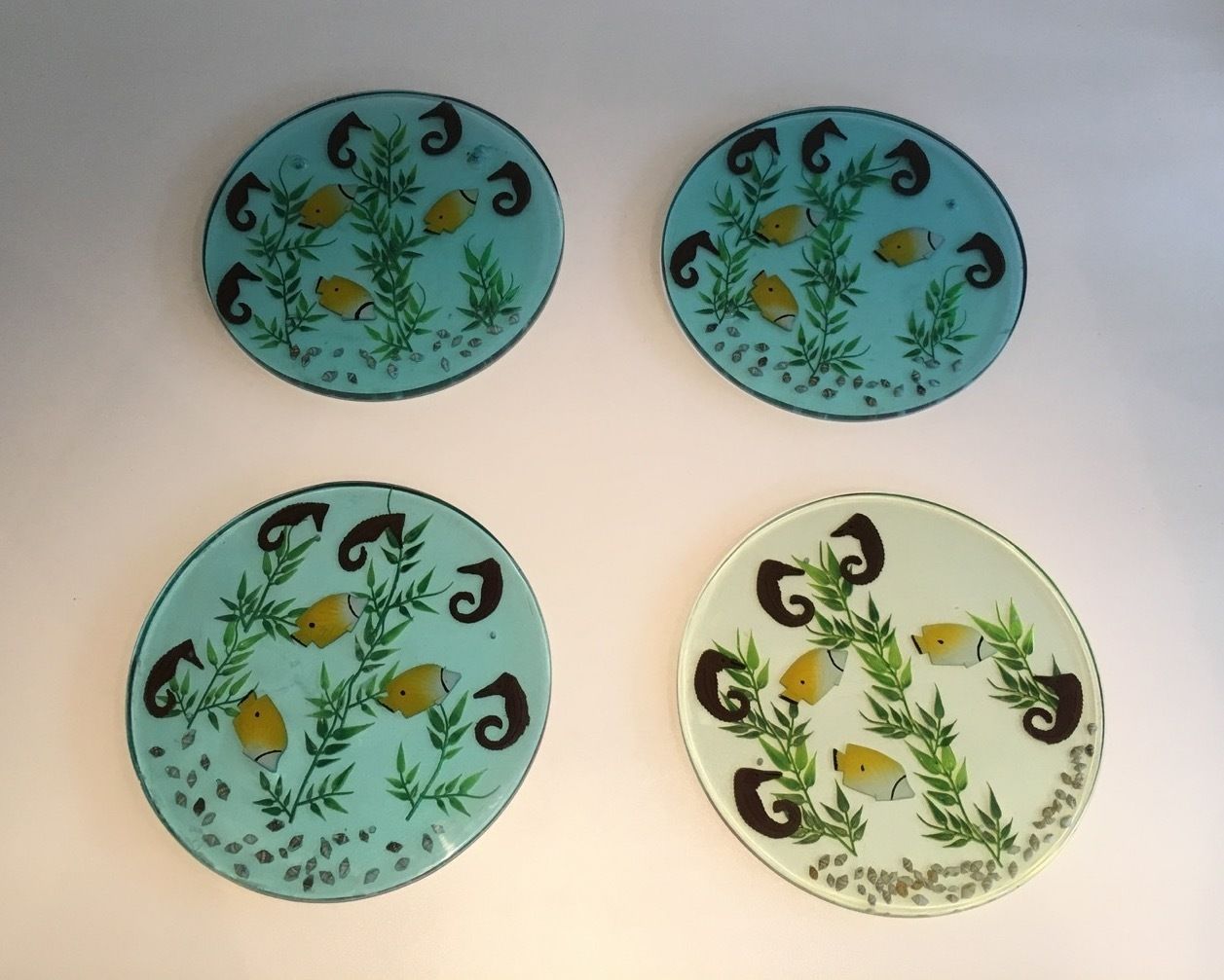 Suite Of 4 Resin Trays, Encrusted With Seahorses, Fish, Seaweed And Shells
