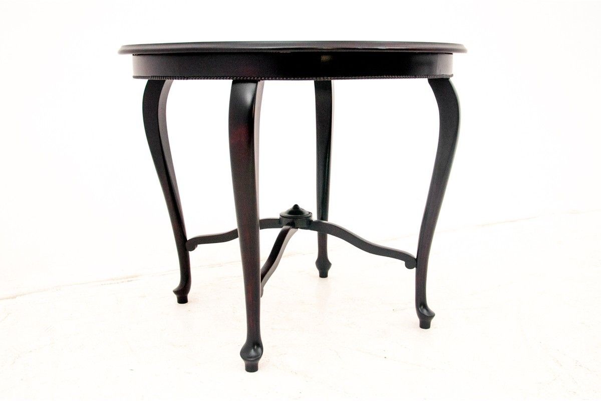 Round Table, Northern Europe, Turn Of The 19th And 20th Centuries. photo Furniture