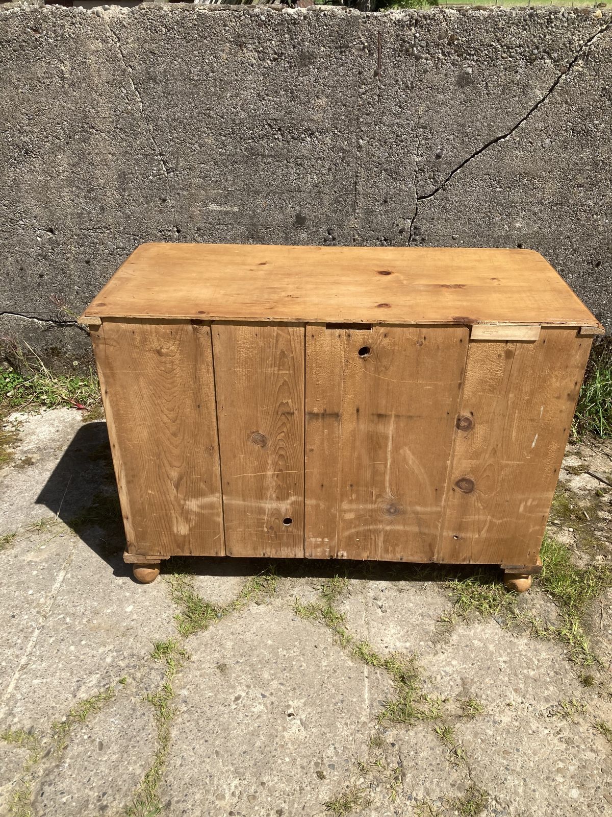Furniture Victorian Pine Chest Of Drawers photo