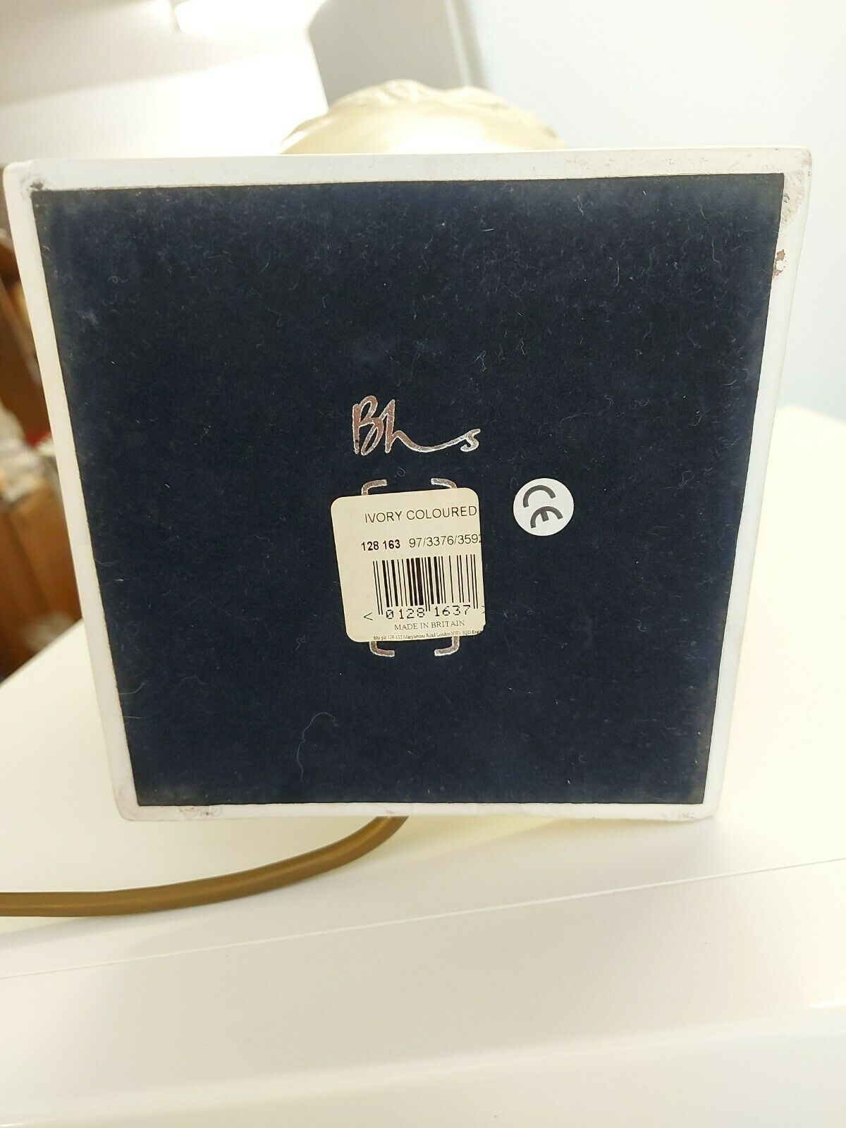 photo for sale Lovely Large Ivory Ceramic & Gold Table  Side Lamp By Bhs
