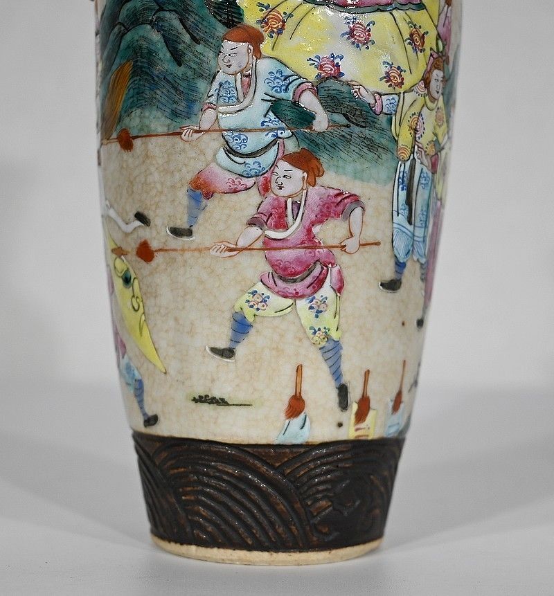 photo vintage Nanjing Porcelain Vase, China, Late 19th Century