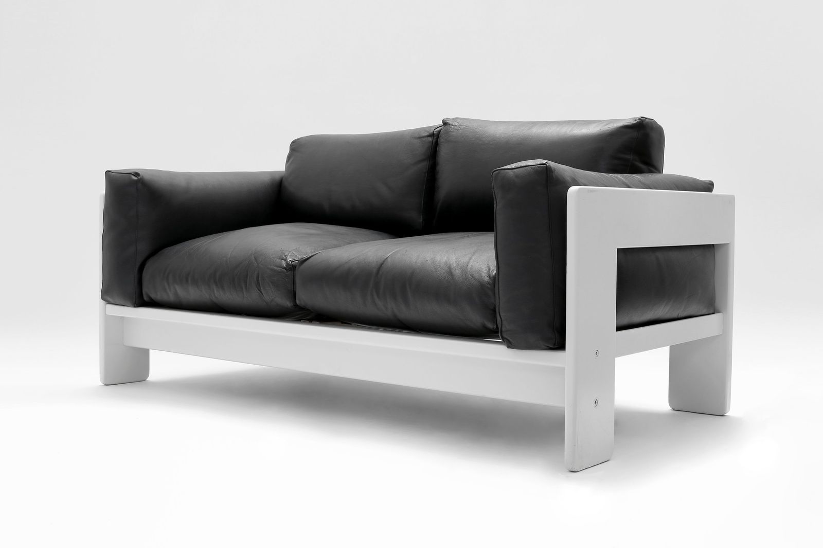 Bastiano Sofa By Tobia & Afra Scarpa photo furniture