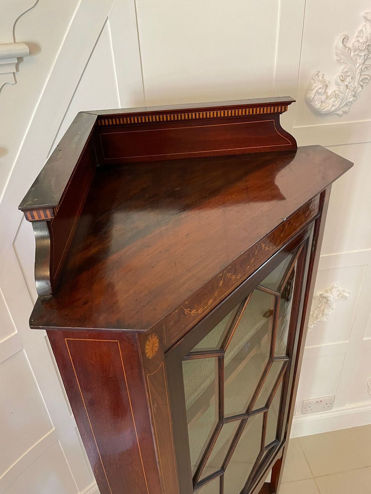 Antique Quality Mahogany Inlaid Corner Cabinet photo Furniture
