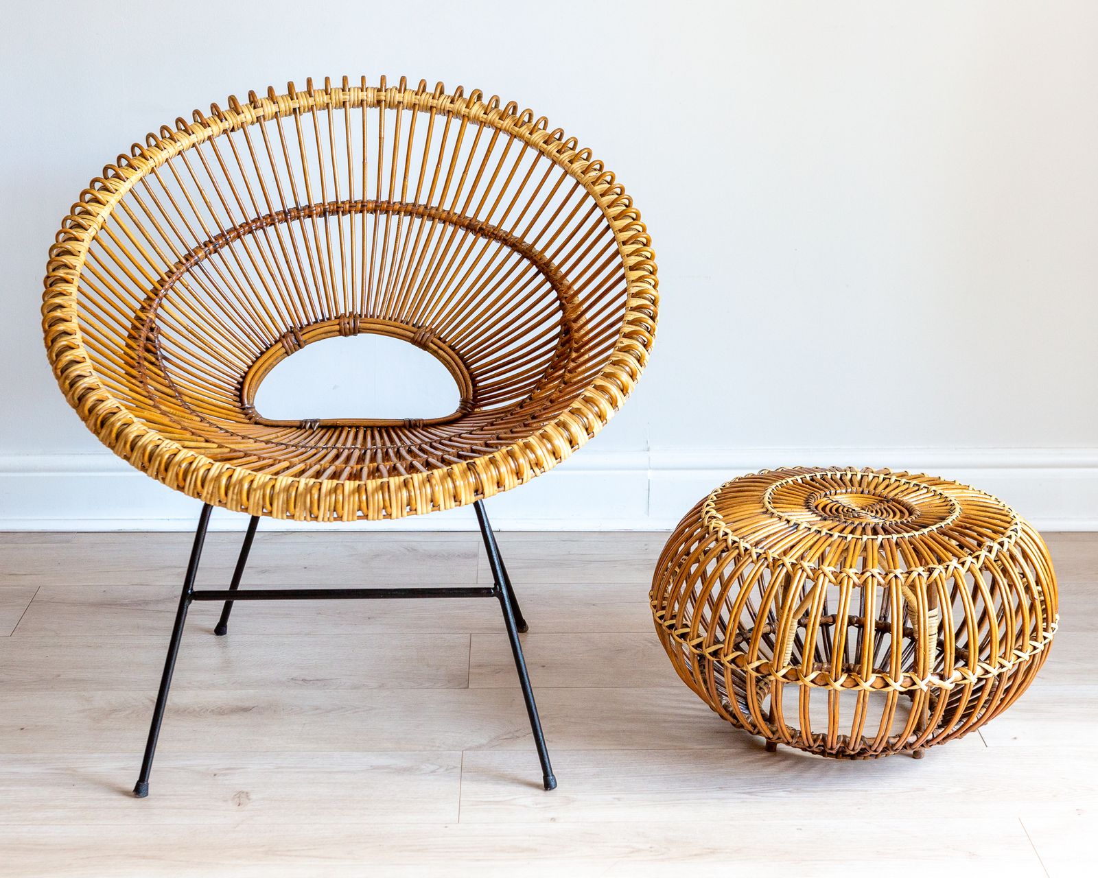 Franco Albini And Janine Abraham & Dirk Jan Rol Sunburst Chair & Lobster Pot Ottoman Footstool 1950s Mcm photo Furniture