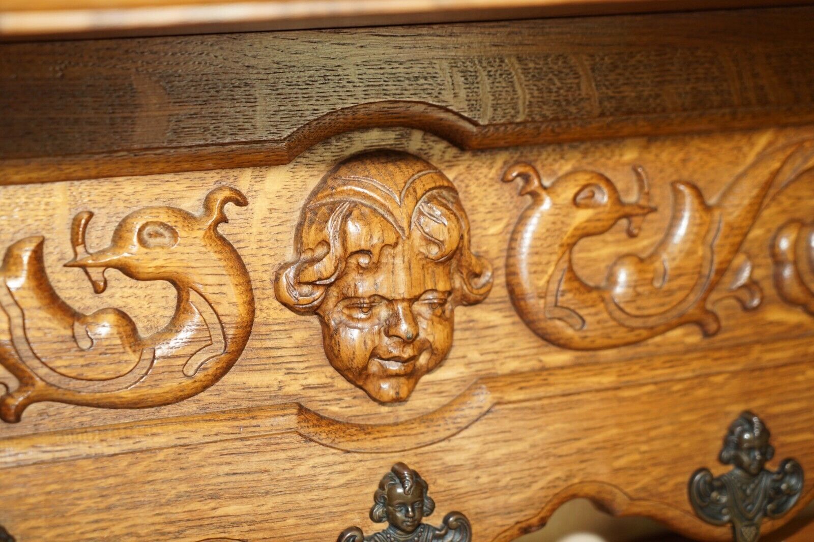 photo furniture Ornately Carved Cherub Dutch Oak Coat Hat Scarf Wall Rack Hanger Bronze Hooks