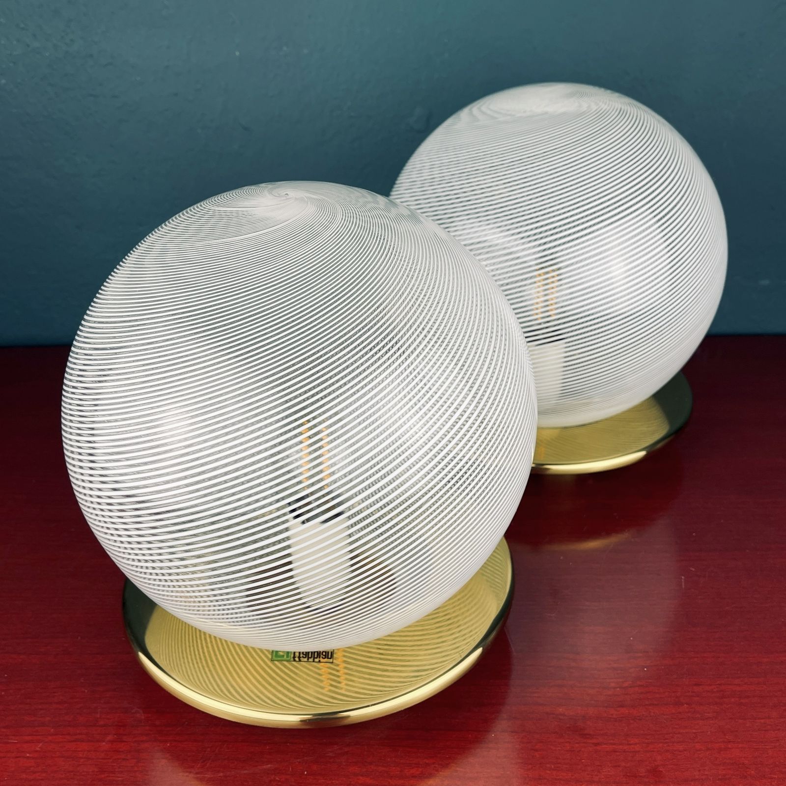 Classic Swirl Murano Glass Table Lamps By F.Fabbian Italy 1970s Set Of 2 photo for sale