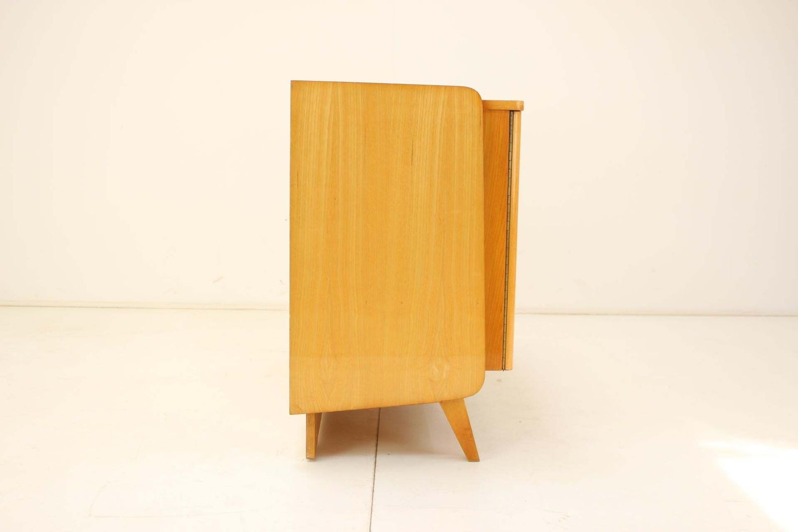 Mid Century Cabinet High Gloss By Tatra Pravenec, 1970s Czechoslovakia photo buy