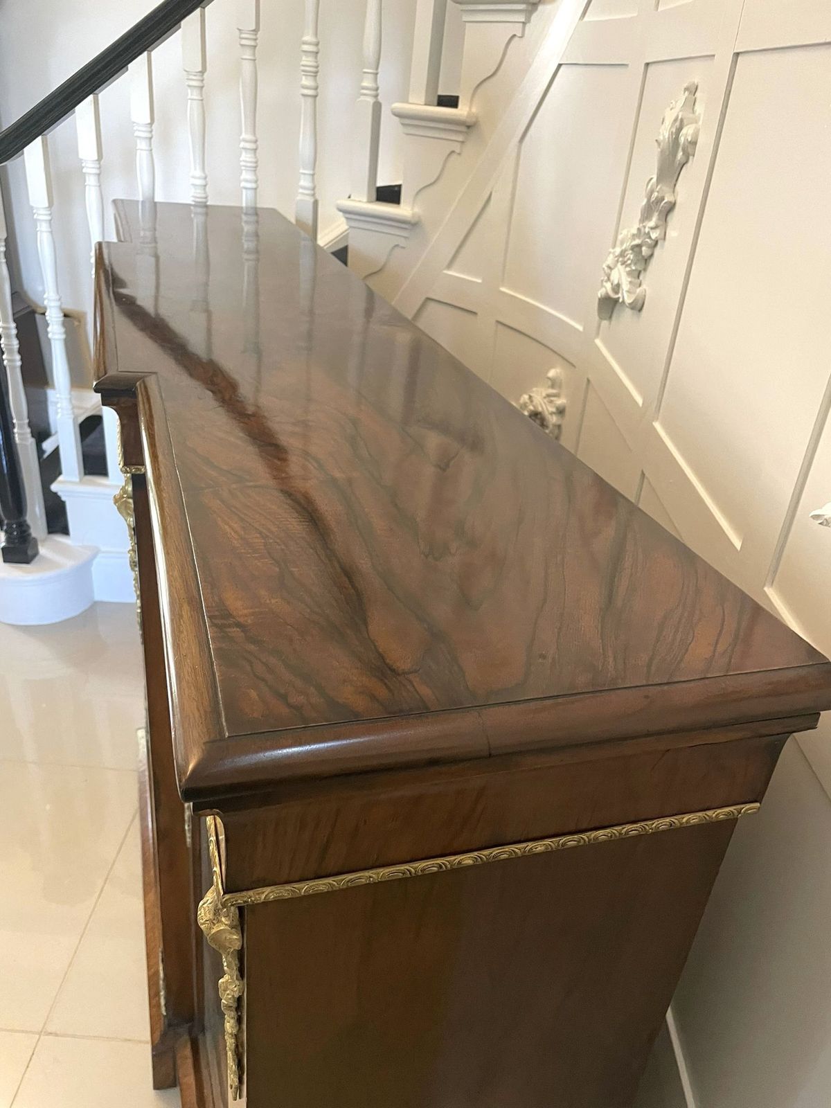 Fine Quality 19th Century Antique Burr Walnut Inlaid Credenza photo 5650.0