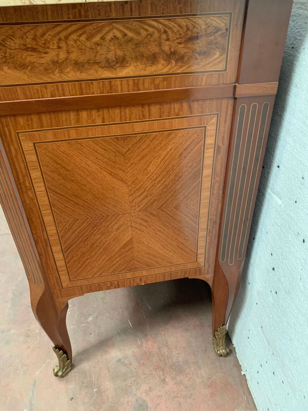 photo for sale Commode With Central Projection In Amaranth Wood And Rosewood XX Century