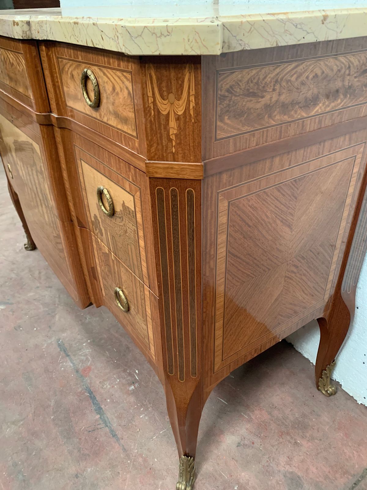 Furniture Commode With Central Projection In Amaranth Wood And Rosewood XX Century photo