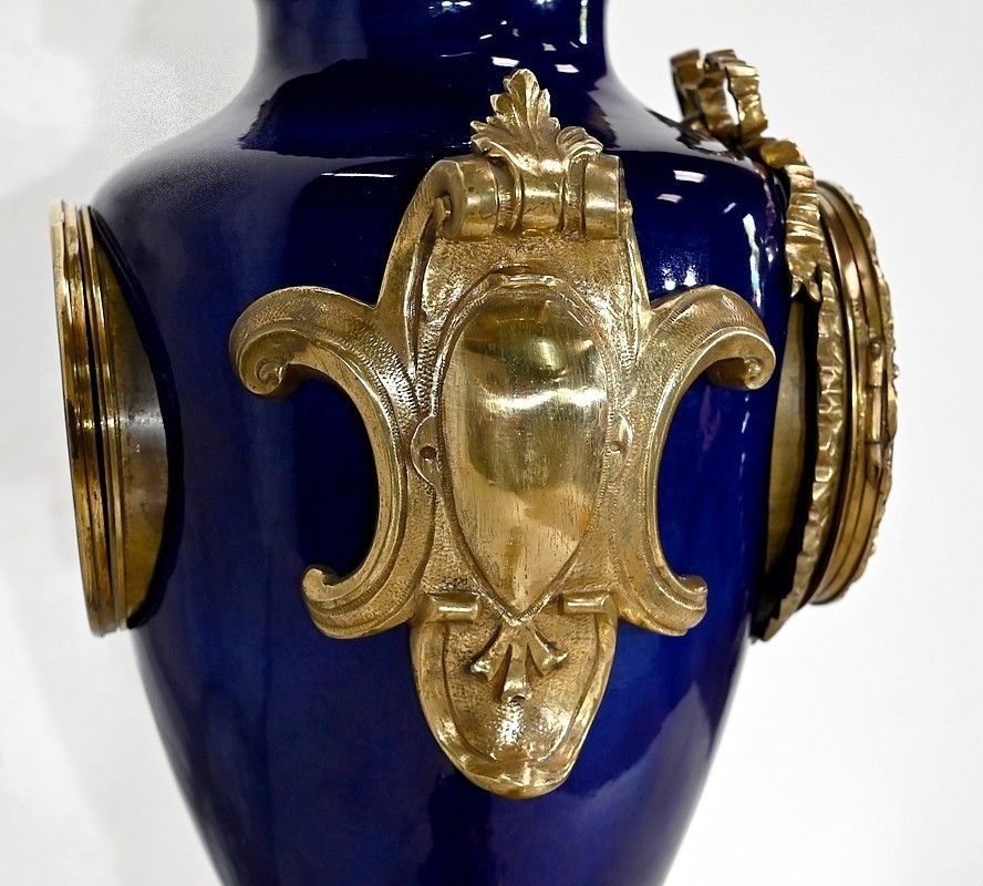 3666.8 Important Gilt Bronze Fireplace Trim, Louis XVI Style, 20 Th photo