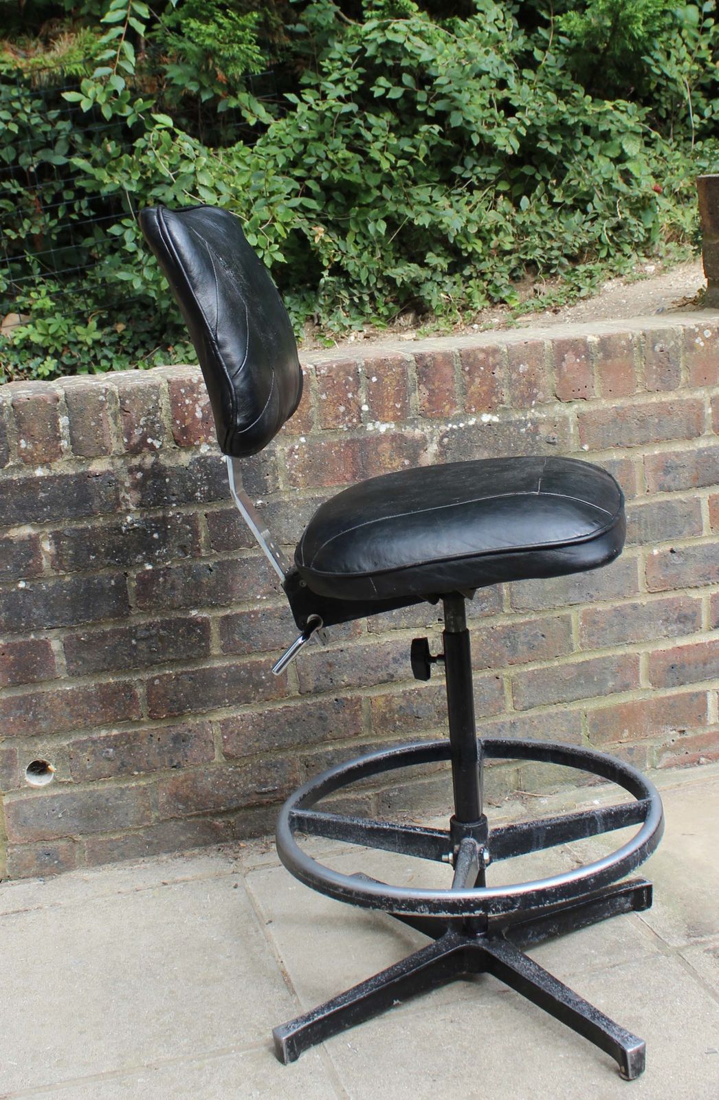 photo for sale Tan Sad 1960’s Vintage Industrial Machinist Swivel Chair
