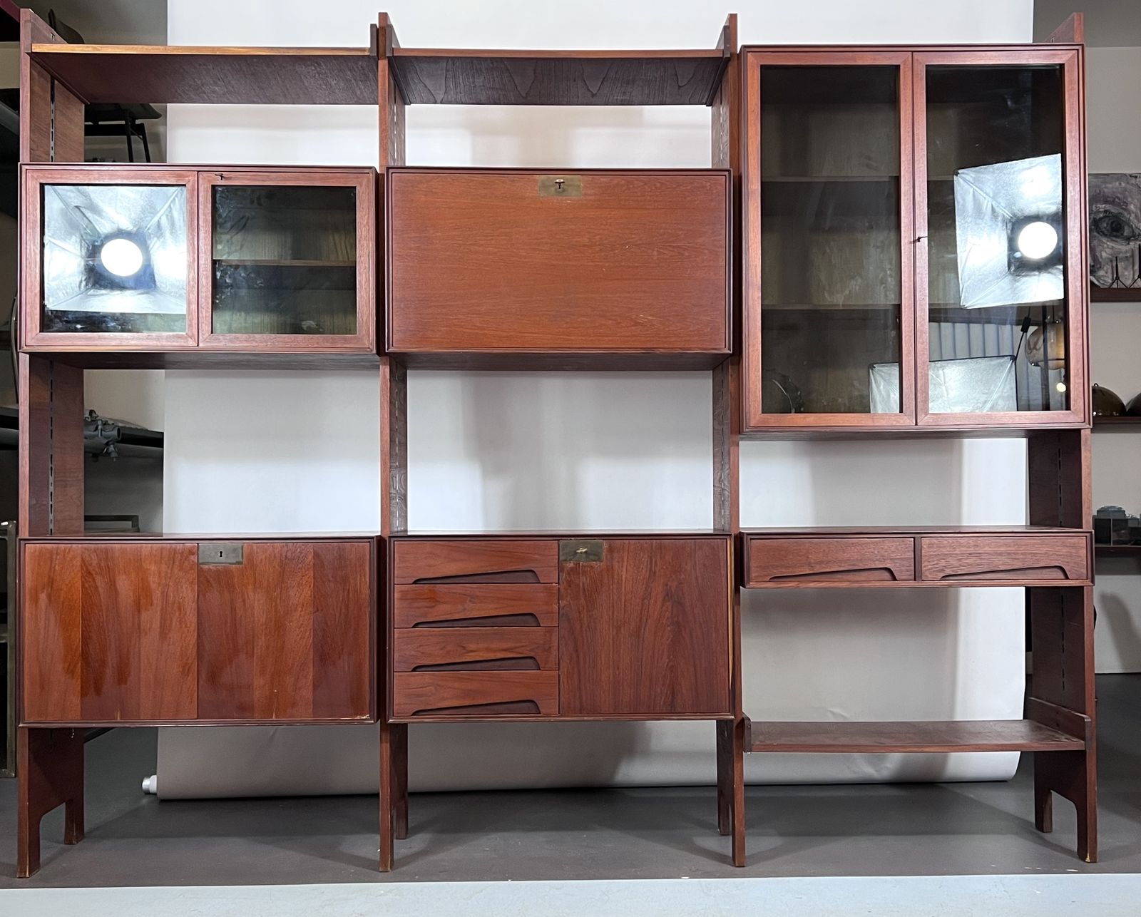 Furniture Mid Century Modular Bookcase By Edmondo Palutari For Dassi, Italy, 1950s photo