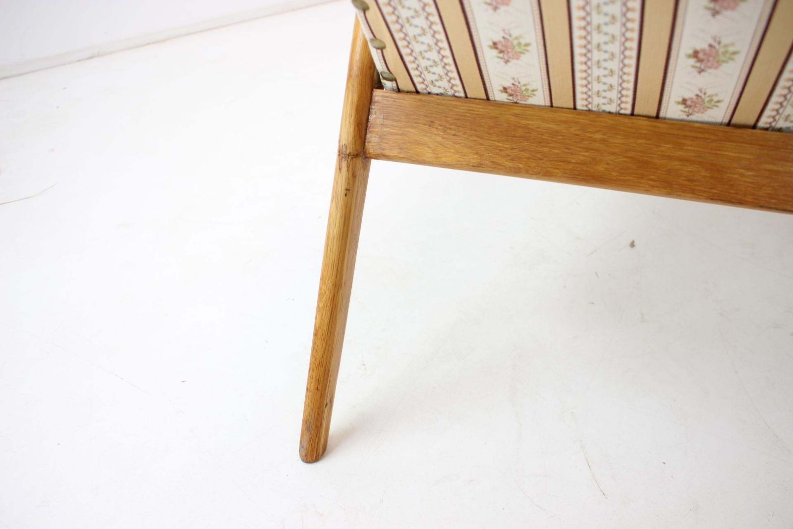 photo vinterior 1960s Pair Of Midcentury Armchairs, Czechoslovakia