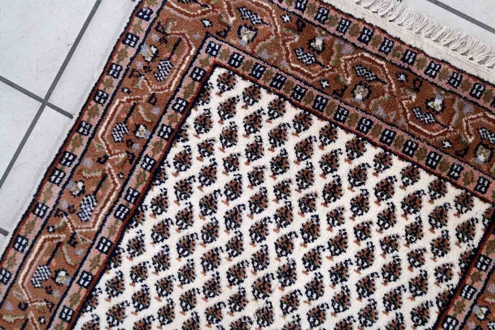 Textiles Handmade Vintage Indian Seraband Rug 2.4' X 4.5' (73cm X 140cm) 1970s photo