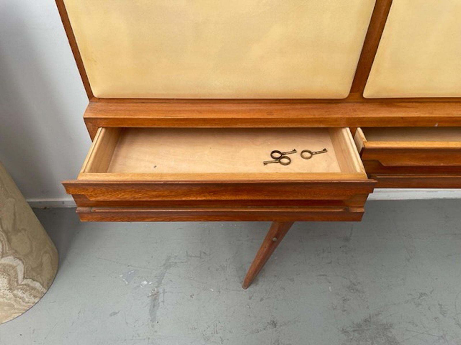 Mid Century Modern Italian Sideboard Attributed To Ico Parisi, Italy, 1960s photo vintage