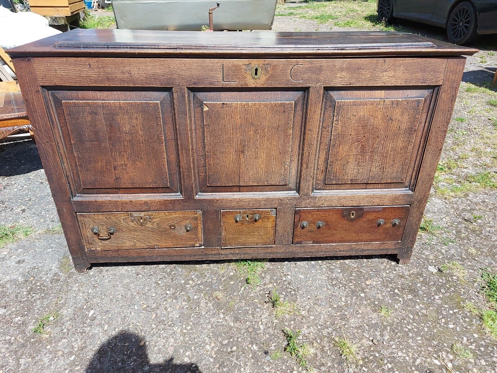 Gorgeous, Large 19th Century Oak Panelled Mule Chest With Three Drawers